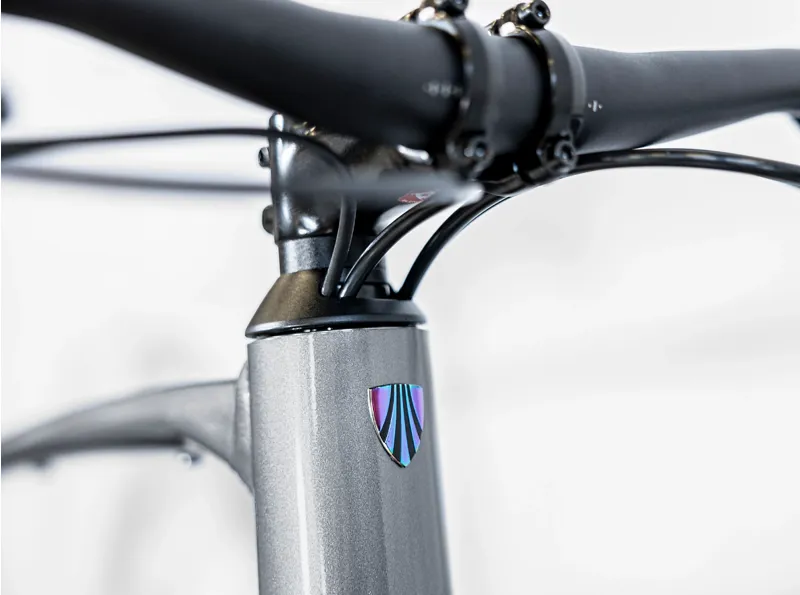 Trek Dual Sport 2 Equipped Gen 5 Hybrid Bike 2023 in Galactic Grey-2